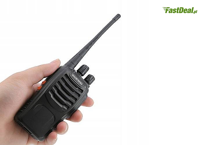 Zestaw walkie-talkie, 2 krótkofalówki oraz wszystkie potrzebne akcesoria niezbędne do ich użytkowania