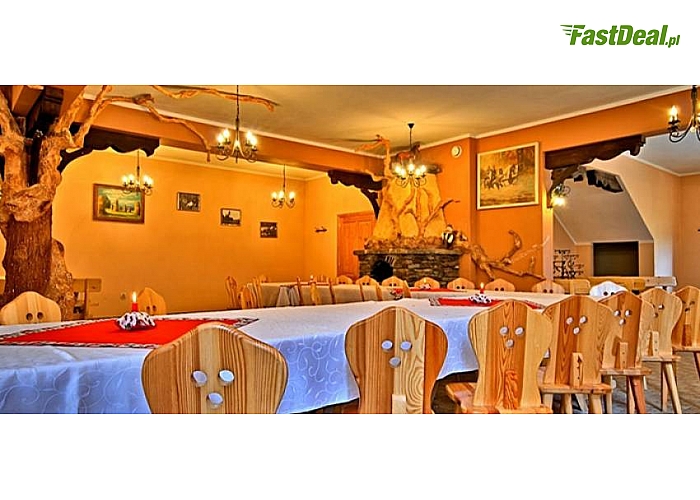 Noclegi! Tatry! Poronin! Zajazd u Teremulki! W cenie pobytu: noclegi w pokojach z łazienkami, śniadania i obiadokolacje! Aneks kuchenny dla Gości oraz lodówki. Parking przy posesji! Tylko 68 zł/osobodoba z wyżywieniem!