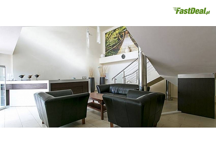 KOŁOBRZEG! Hotel Prima Natura zaprasza na 3-dniowy pobyt SPA. Komfortowe pokoje, PEŁNE WYŻYWIENIE (śniadania, obiady, kolacje, desery), dostęp do JACUZZI i SAUNY, MASAŻ twarzy, MASAŻ z aromaterapią, zabieg borowinowy i inne. Tylko 224 zł!