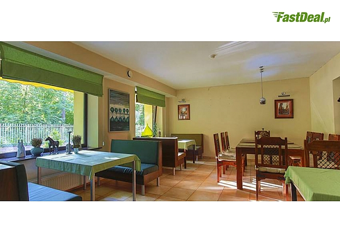 KOŁOBRZEG! Hotel Prima Natura zaprasza na 3-dniowy pobyt SPA. Komfortowe pokoje, PEŁNE WYŻYWIENIE (śniadania, obiady, kolacje, desery), dostęp do JACUZZI i SAUNY, MASAŻ twarzy, MASAŻ z aromaterapią, zabieg borowinowy i inne. Tylko 224 zł!