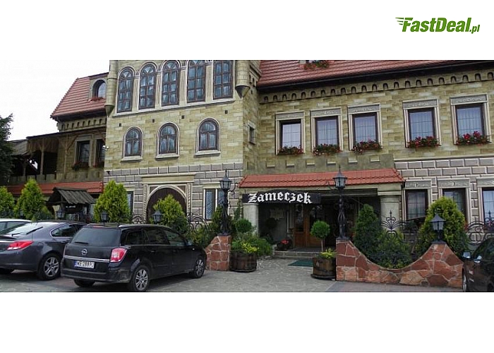 Małopolska! Książ Wielki! Hotel Zameczek! Noclegi ze śniadaniami! Możliwość wyboru także opcji z seansem w saunie i kolacja z winem! 