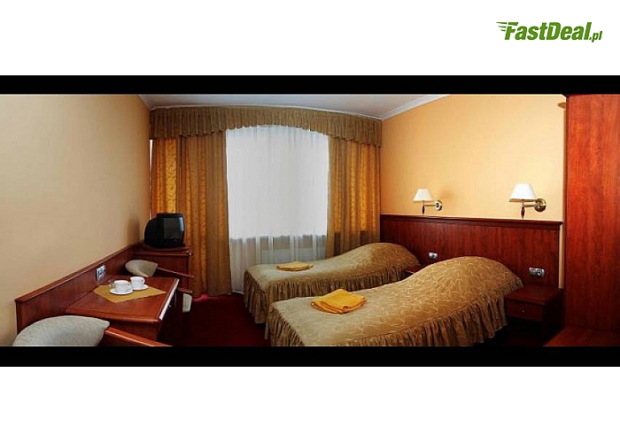 Góry Świętokrzyskie! Hotel Ameliówka*** zaprasza! Pobyt z wyżywieniem, wellness! Atrakcje dla dzieci! 