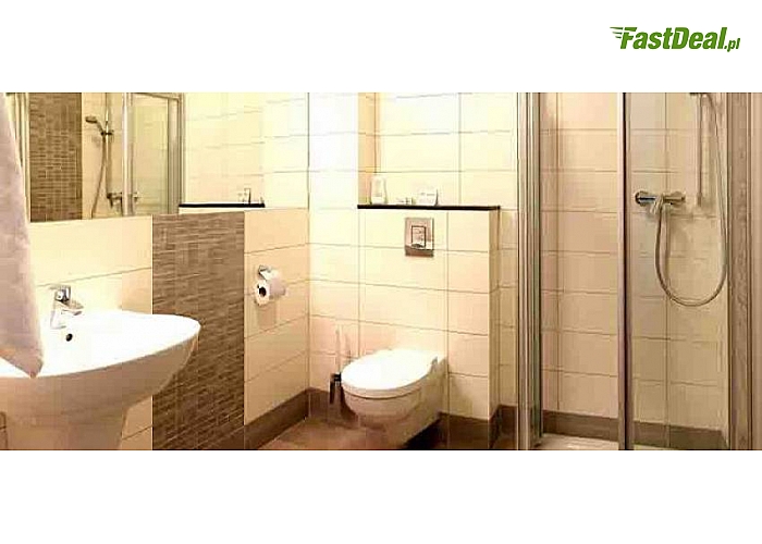 Góry Świętokrzyskie! Hotel Ameliówka*** zaprasza! Pobyt z wyżywieniem, wellness! Atrakcje dla dzieci! 