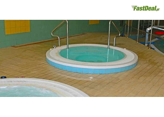 Mazowsze! Ośrodek  12 DĘBÓW w Zaździerzu! Śniadania, nielimitowany basen i mini siłownia! Tylko 75 zł osobdoba! Świetny dojazd praktycznie z każdego miejsca Polski: z Płocka (12 km), Warszawy i Łodzi (100 km)!