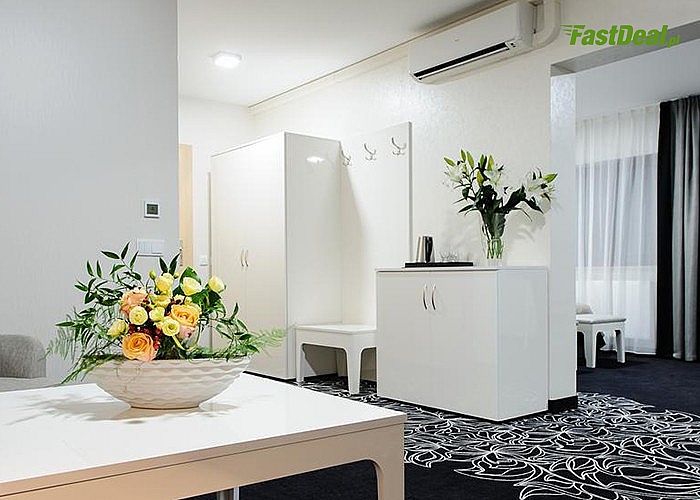 3-dniowy PAKIET NOWA JA, NOWY TY z zabiegami pielęgnacyjnymi, wyżywieniem i pokojem LUX w Hotelu Med & Spa w Ciechocinku