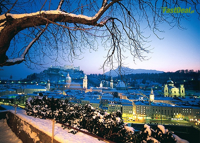 Poczuj magię świąt! Jarmark Bożonarodzeniowy w Salzburgu.