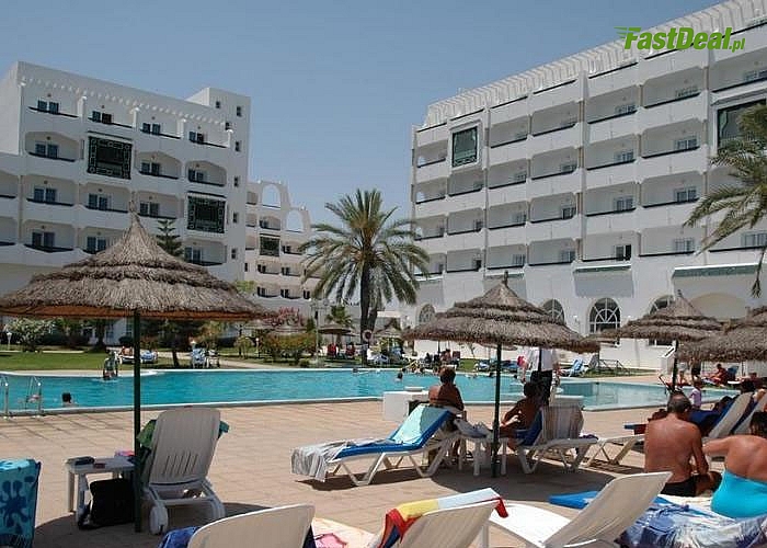 8 dni w gorącej Tunezji! Komfortowe pobyty All Inclusive w Hotelu Jinene położonym 150m metrów od plaży!