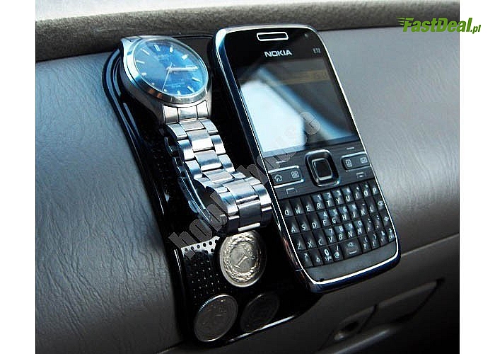 Antypoślizgowa podkładka pod telefon do auta! Znajdź idealne miejsce w samochodzie dla swojego smartfona!