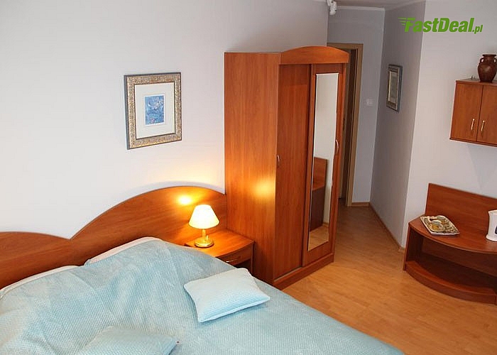 Wiosenny urlop w Międzyzdrojach! Komfortowe pobyty w pokojach z łazienkami w Villi Aqua!