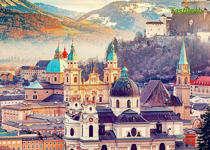 Świąteczny klimat jarmarku w Salzburgu wprawi Cię w niezwykły nastrój