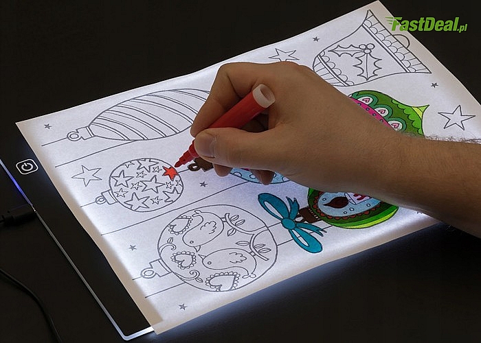 Deska kreślarska świetny pomysł na prezent dla osób lubiących hobbystycznie rysować