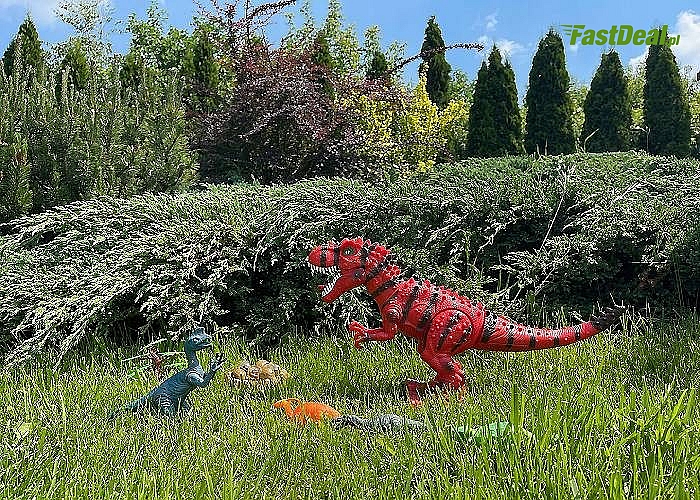 Bardzo realistyczna figurka dinozaura T-rexa,która rusza ogonem i znosi jaja a także posiada efekty świetlne i dźwiękowe